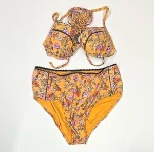 Time and Tru Yellow Floral Bikini size 16-18